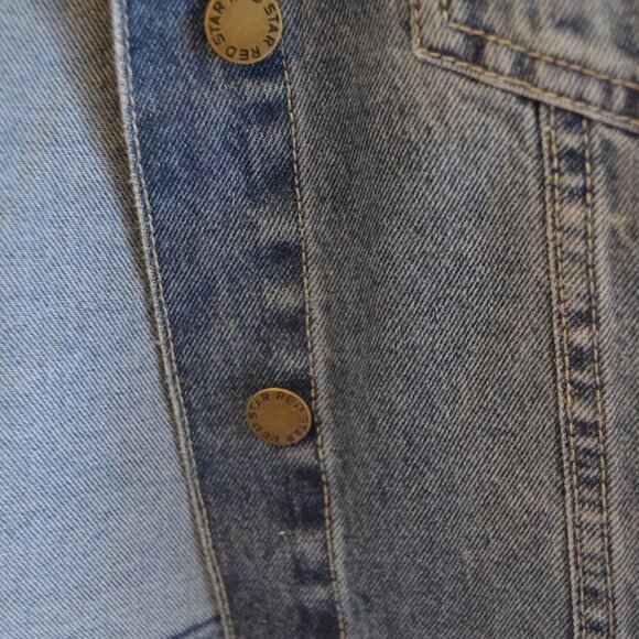 Red Star Cropped Raw Hem Medium Wash Denim Jean Jacket NWtT - Picture 7 of 10